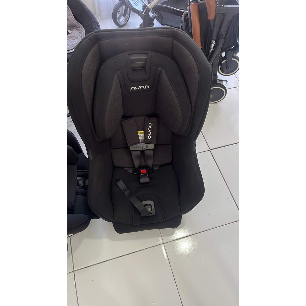 carseat nuna rava