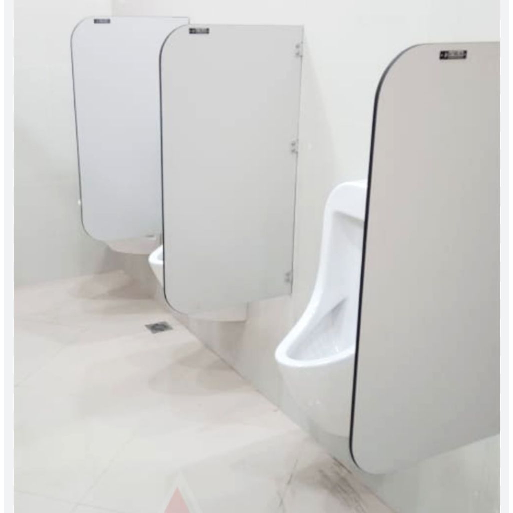 sekat pembatas urinoir pvc/ sekat pembatas urinoir pvc anti air.