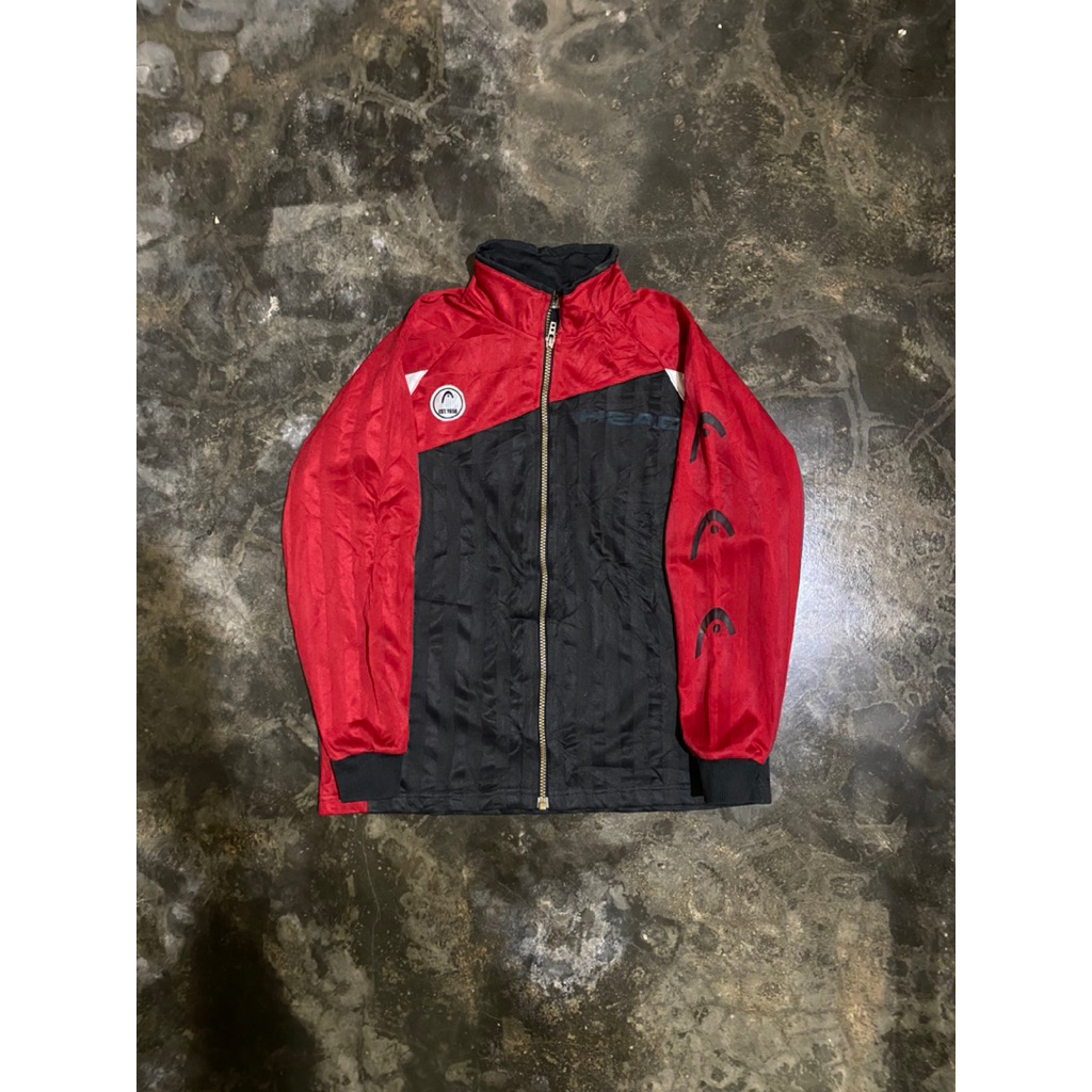 TRACKTOP HEAD SPELL OUT