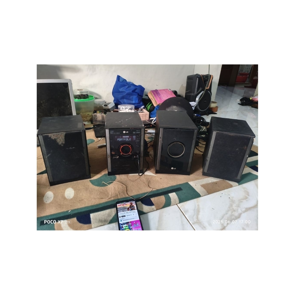 LG mini hi-fi Fulset subwoofer second