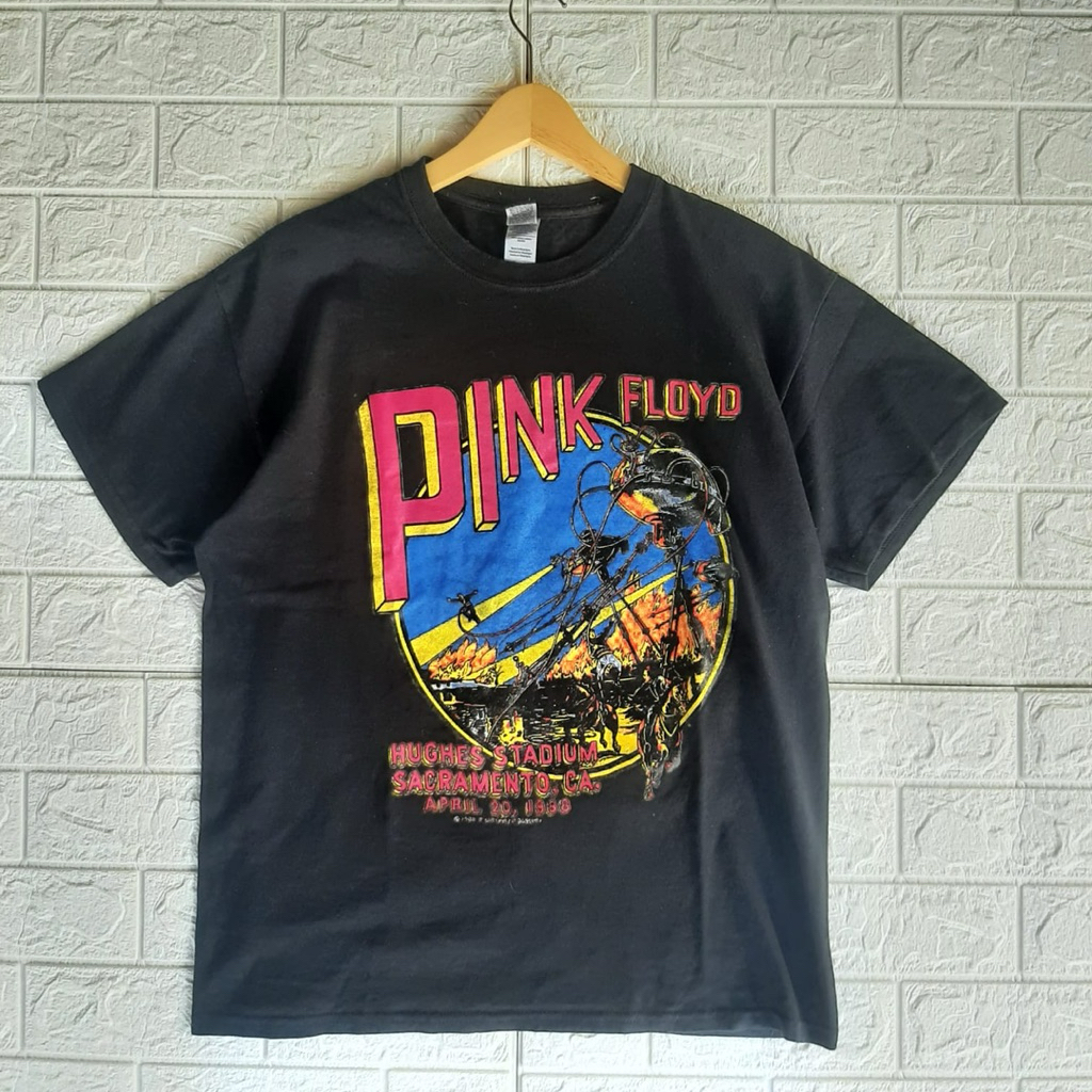 t shirt PINK FLOYD gildan tag preloved