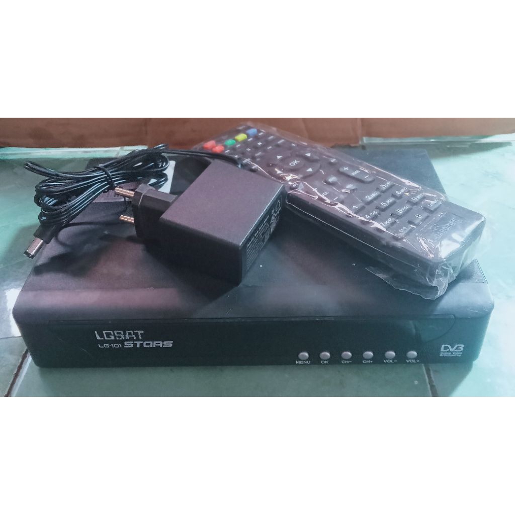 Receiver LGsat kvision bekas normal ada saldo 11.000
