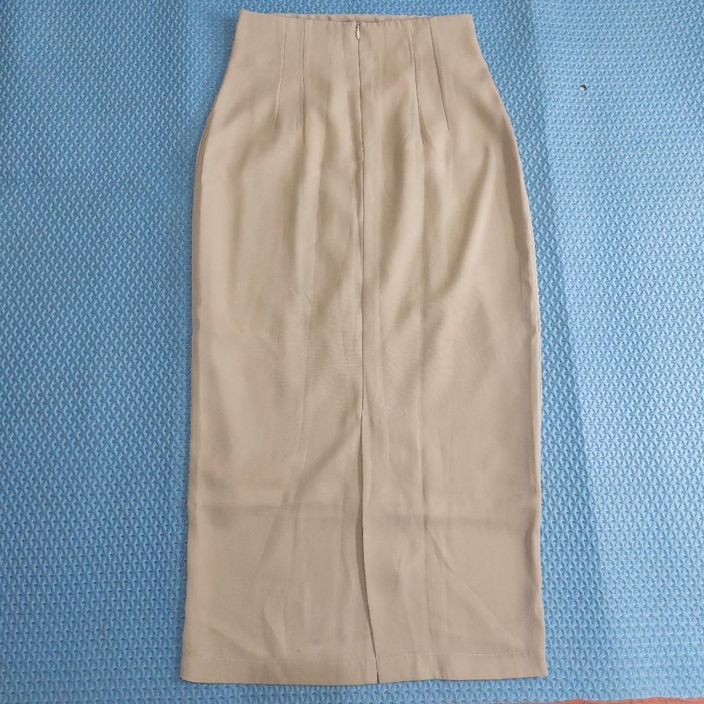 preloved rok span | preloved skirt span