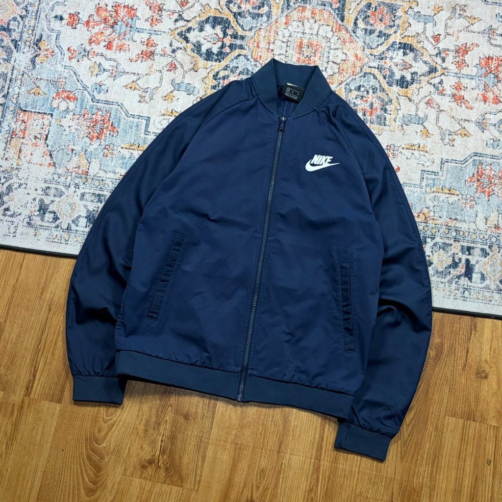 NIKE SPORTWEAR BOMBER JACKET