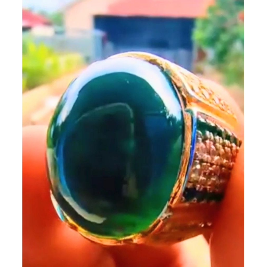 Bacan Doko Gulau Kura kristal warna hijau solid ring perak