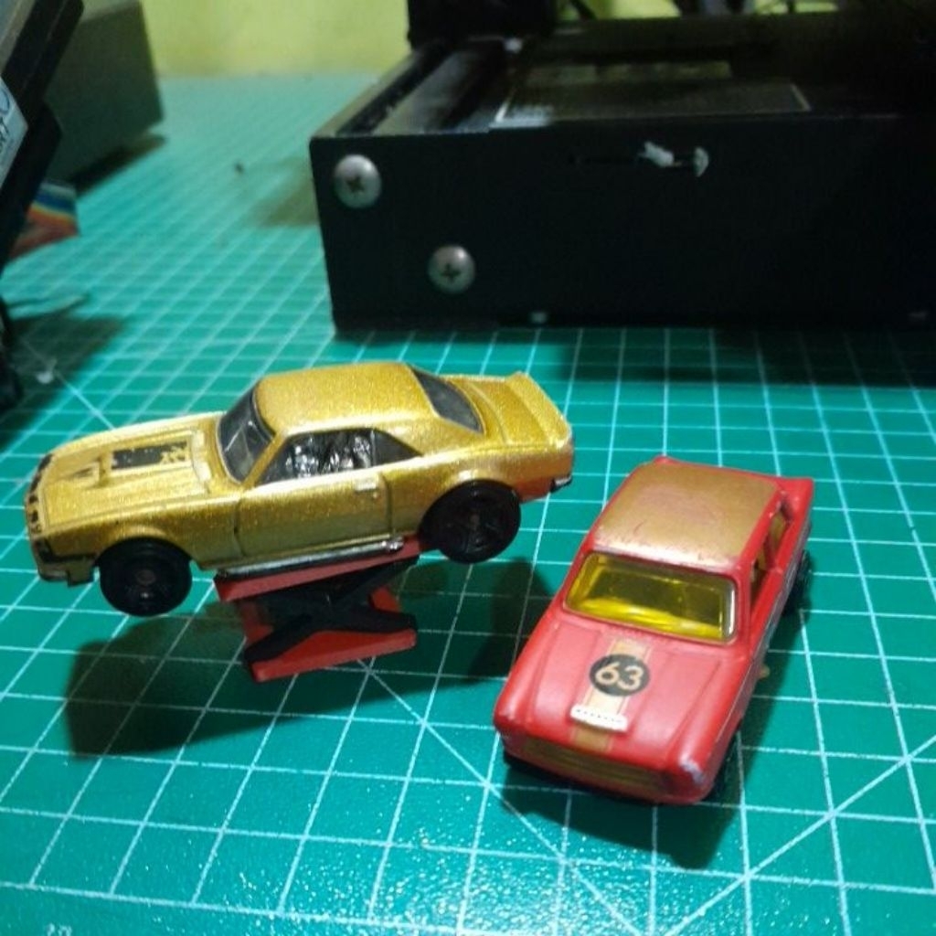 Diorama Miniatur Car Lift 1/64 diecas mobil diorama bengkel mobil