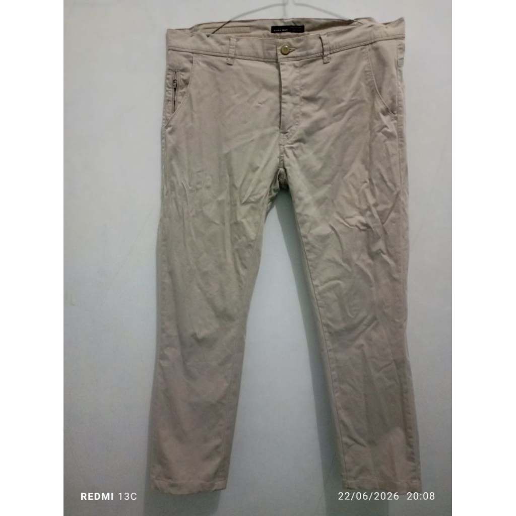 preloved celana panjang chino pria xara
