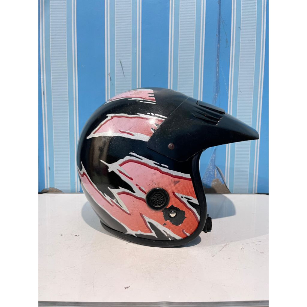 helm  Suzuki ts gading jadul lawasan