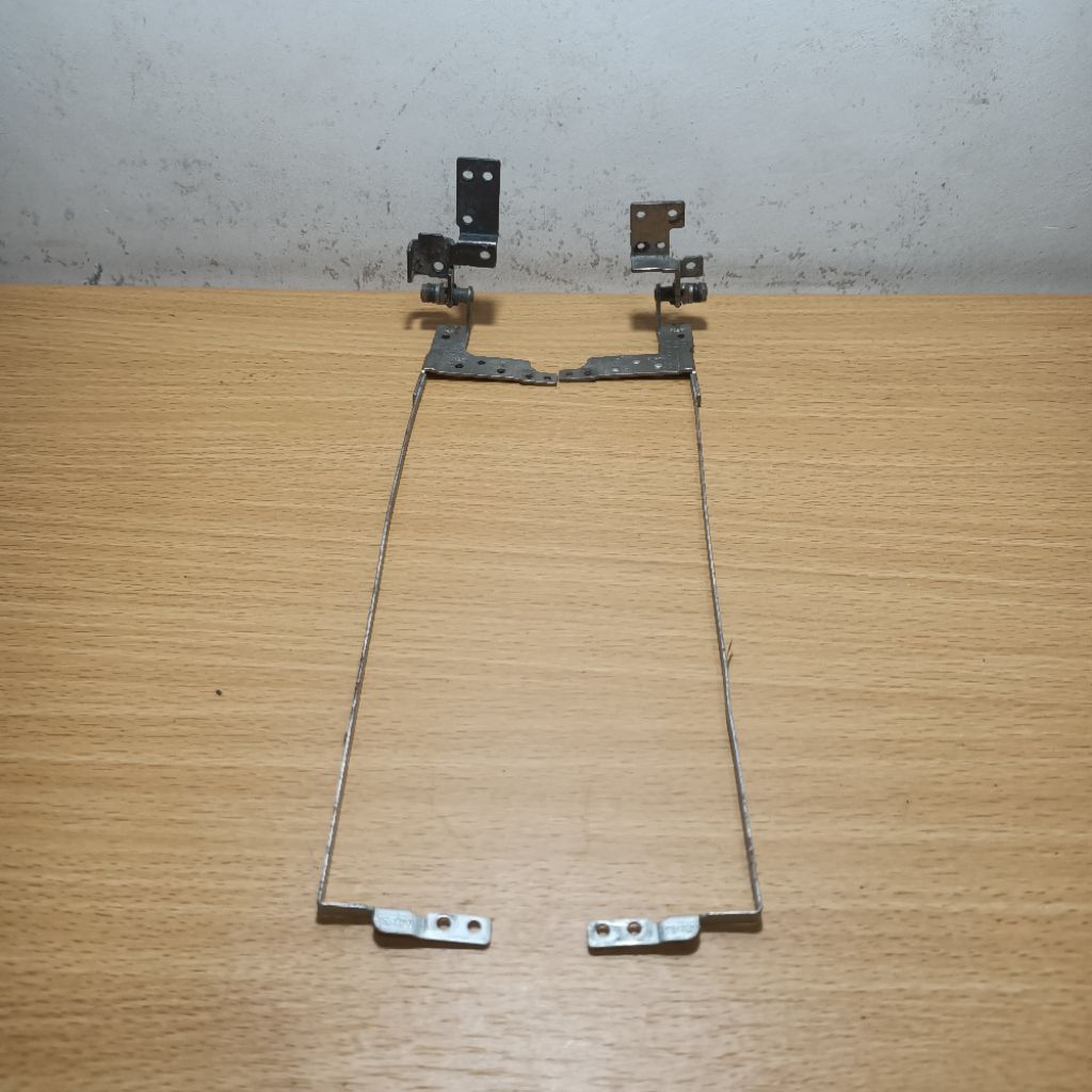 Hinge Engsel Original Laptop Lenovo G400S G405S G410S