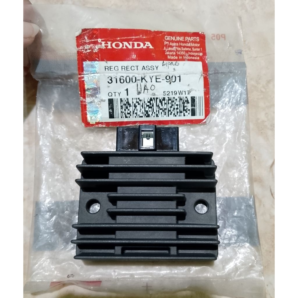 31600-KYE-901 Kiprok regulator megapro primus megapro monoshock, Tiger 31600KYE901