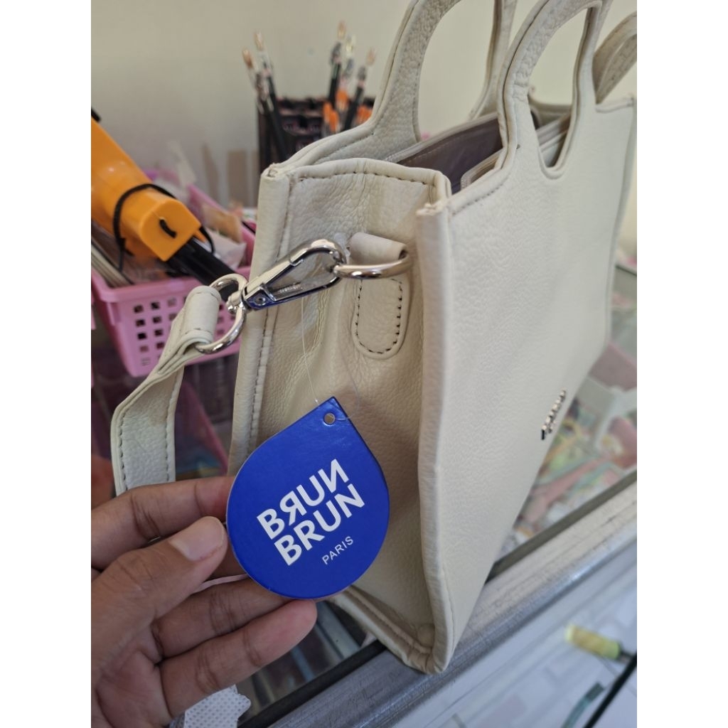 tas wanita cream brunbrun paris