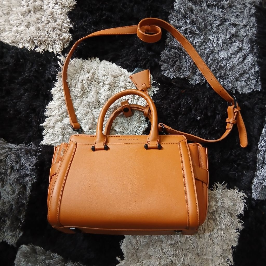 CK Trapeze Bag Coklat