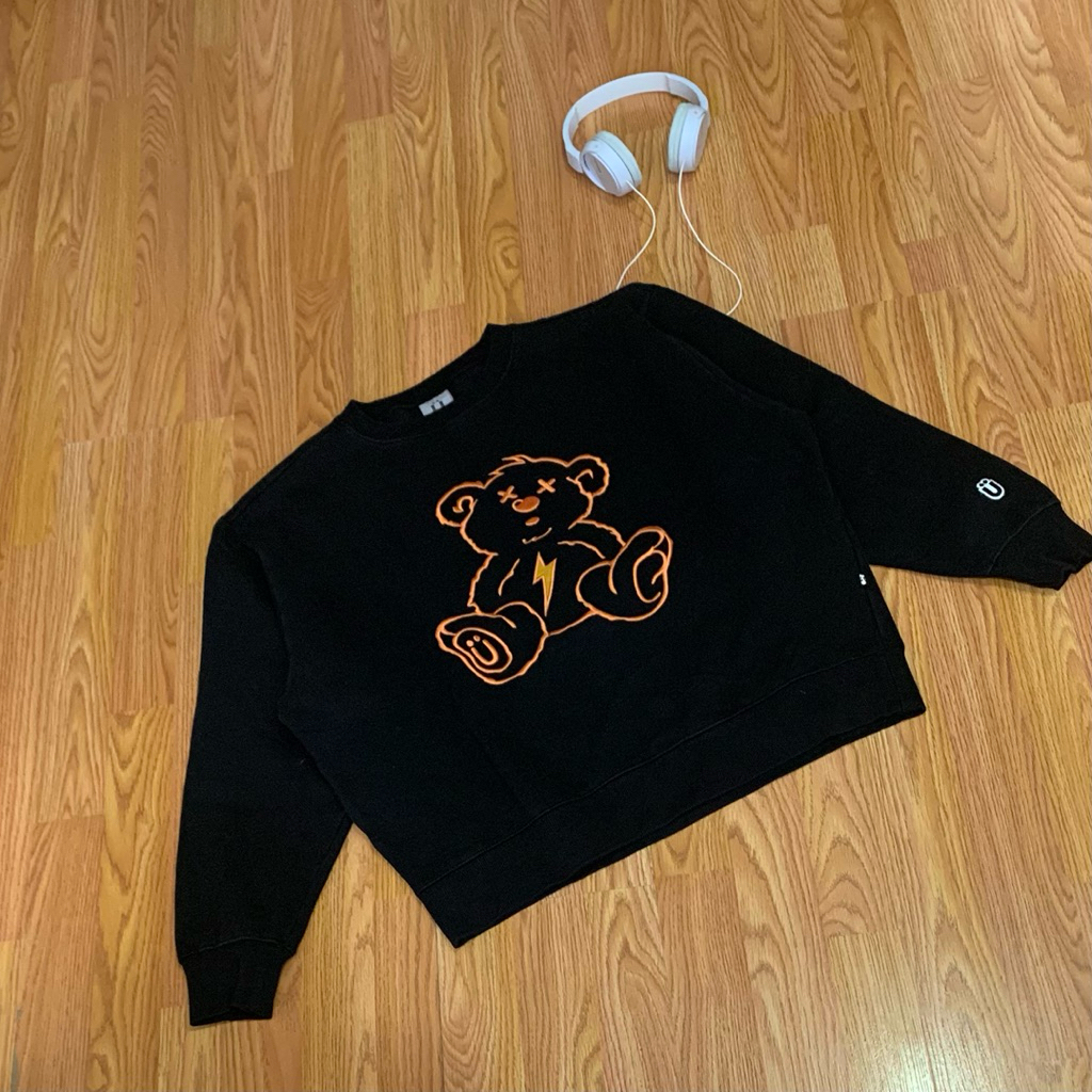 Preloved Sweatshirt Sweater Crewneck Semi Crop IST KUNST