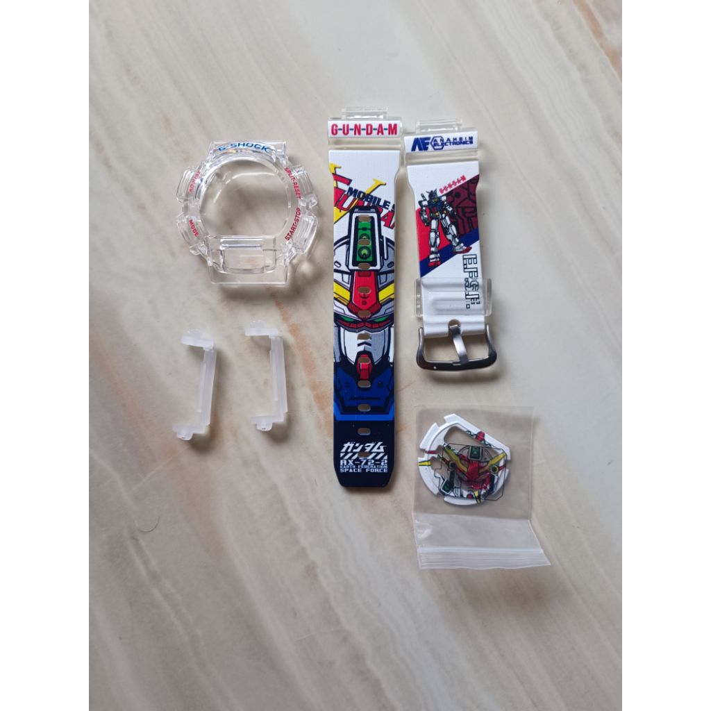 Bezel dan Band Gundam Casio G-Shock DW 9052