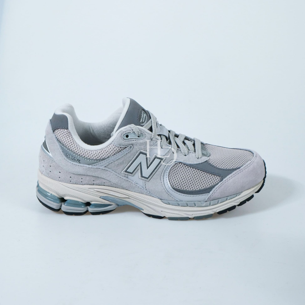 New Balance 2002R Dark Grey M2002R0 (CONTAIN PIGSKIN)
