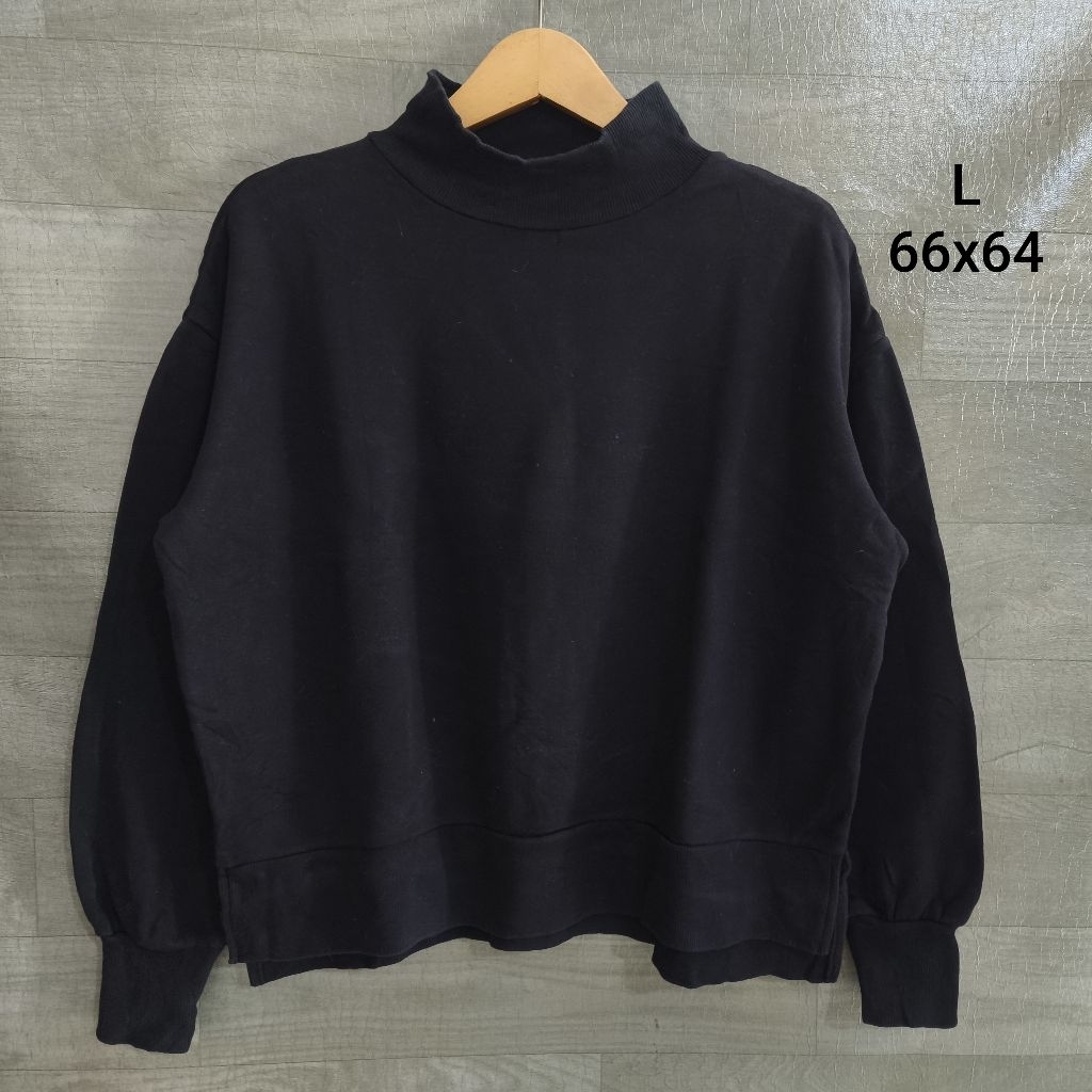Sweater Crewneck Global Work Black Basic Tebal Boxy