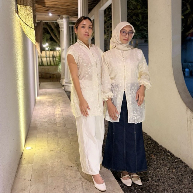 KIRANA TOP (SEKINE) - Blouse Putih | Atasan Putih | Baju Kondangan