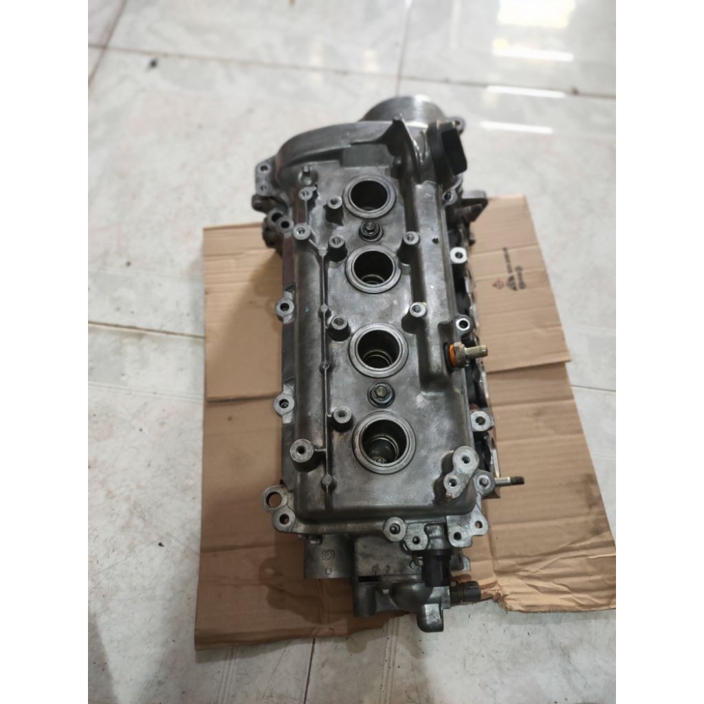 cylinder head deksel cilinder kop grand max luxio  gran max mex komplit