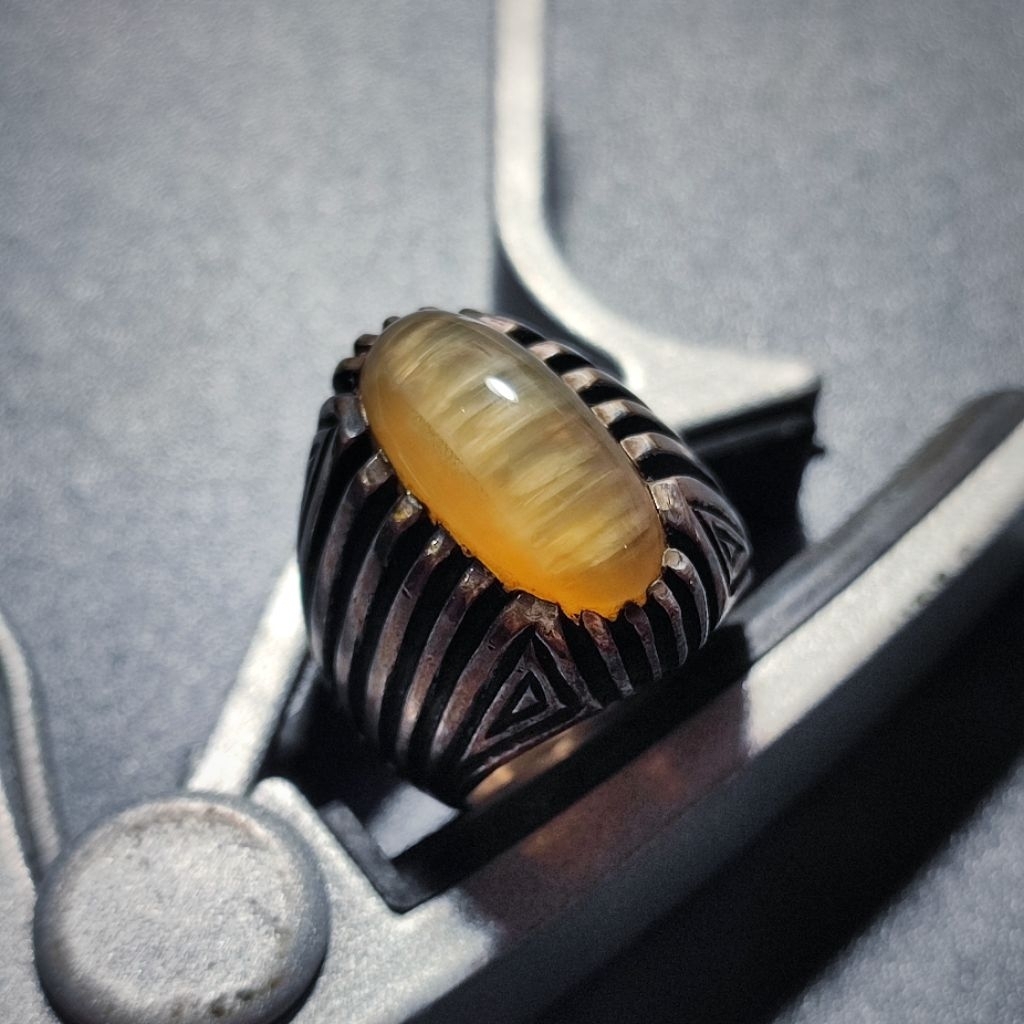 Pandan sutra lawasan ring perak