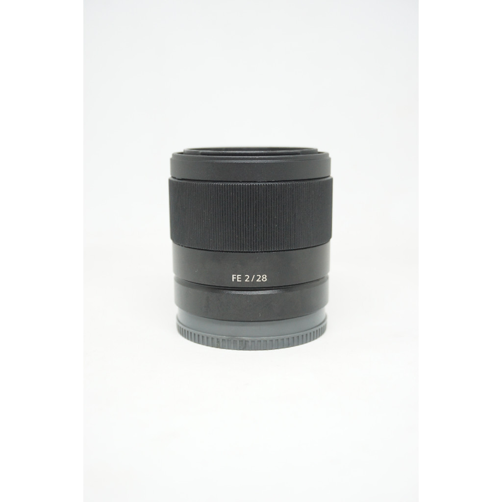 Lensa Sony FE 28mm F2 Full Frame