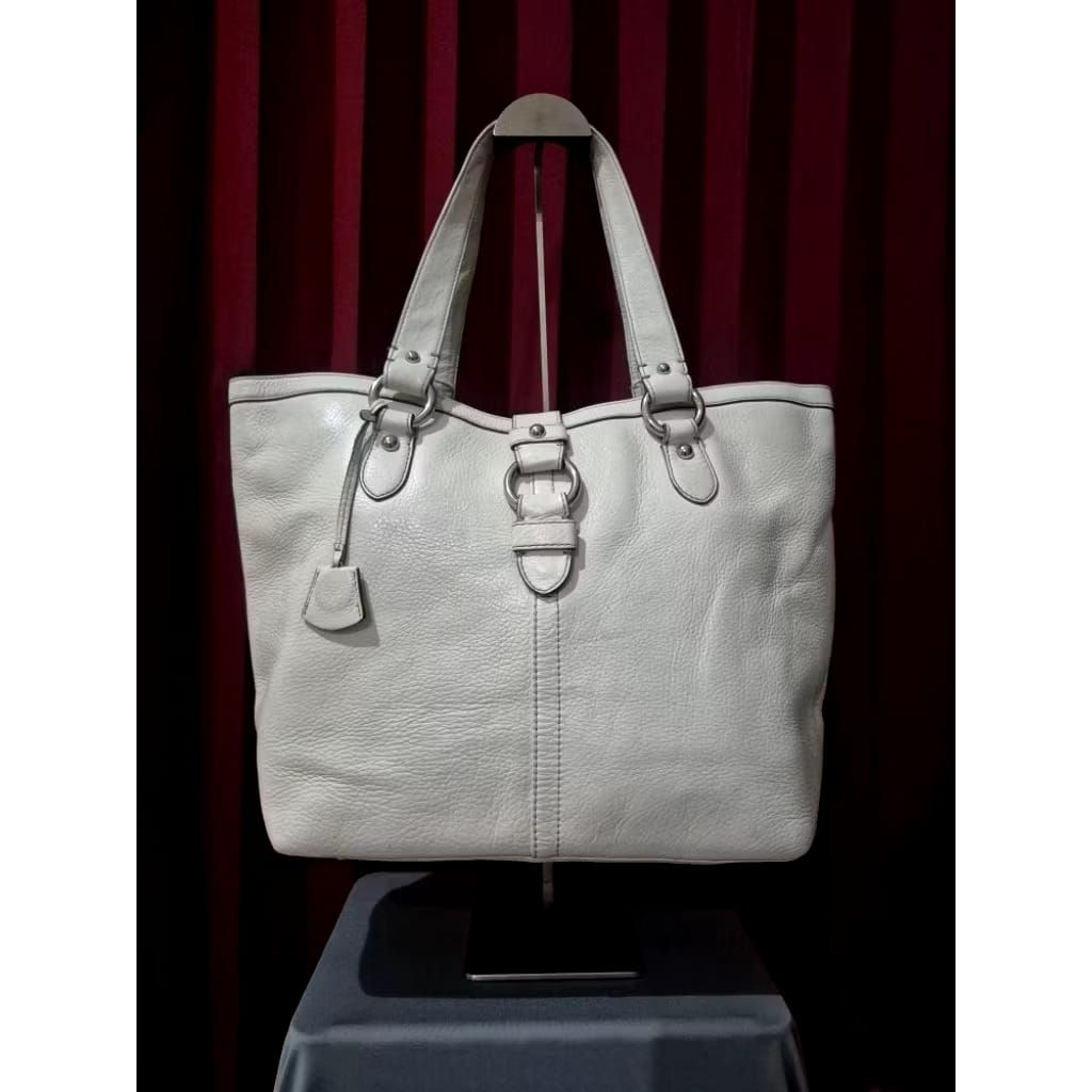 Tote Bag Kulit Banana Republic Masih Cakep