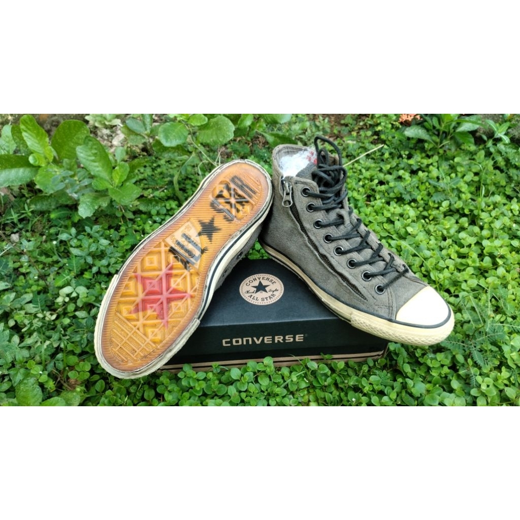Converse John Varvatos Chuck Taylor All Star Hi Double Zipper Size 39,5 insol 25 cm minus pemakaian 