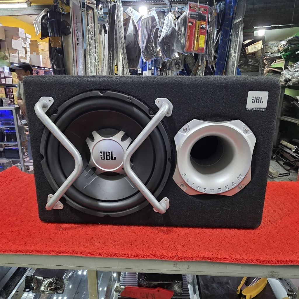 Subwoofer Aktif JBL GT SERIES GTO-1240 P Subwoofer Aktif JBL 12 in