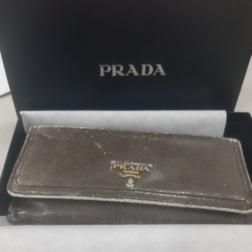 preloved prada authentic