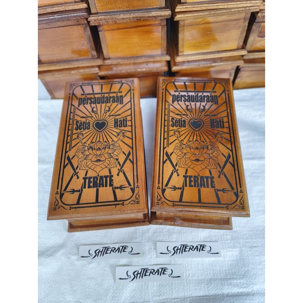 KOTAK MORI UKIR LAMBANG PSHT // KOTAK MORI MOTIF LAMBANG PSHT // KOTAK MORI UKIR BAHAN KAYU // KOTAK