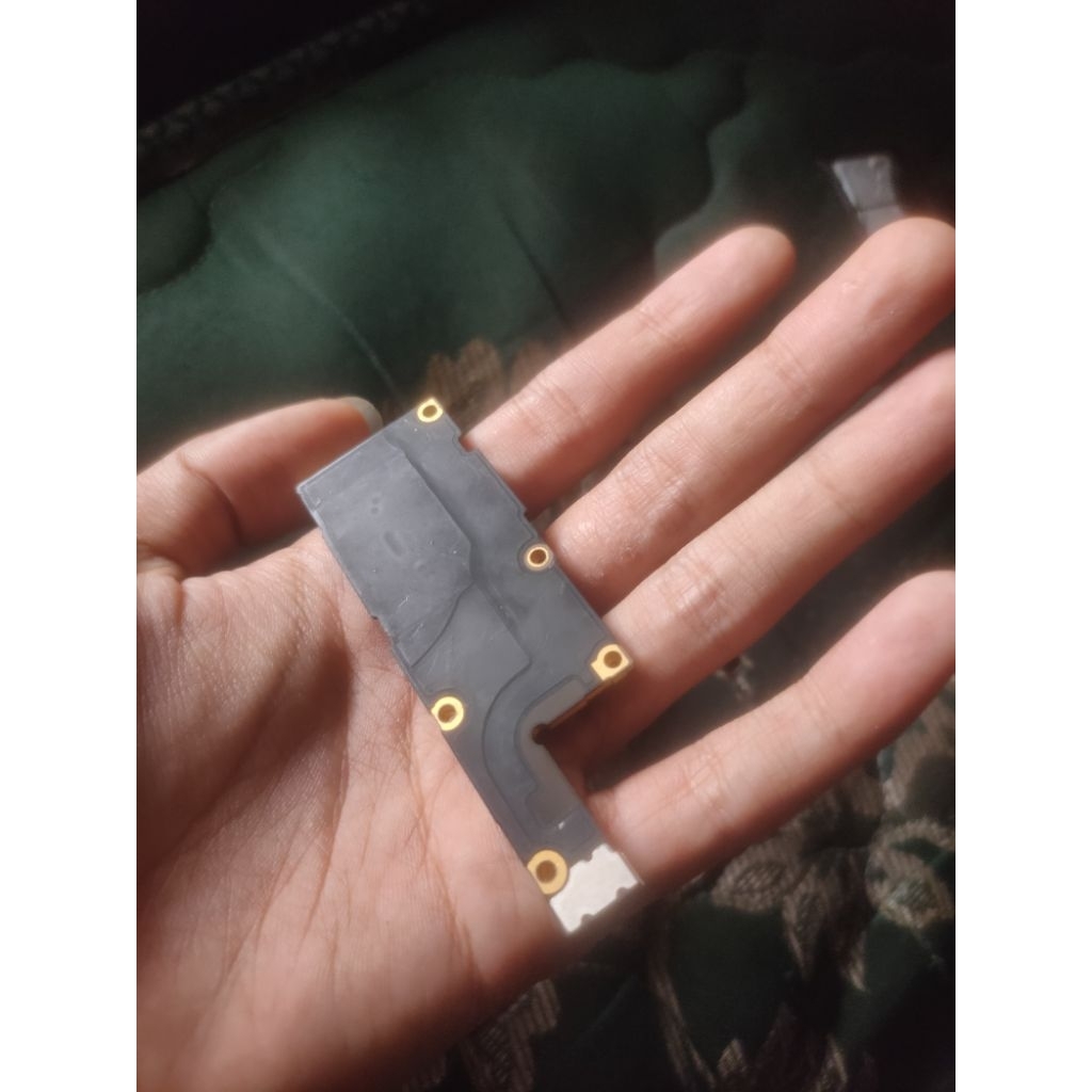 mesin iPhone xs max 64gb lock iCloud