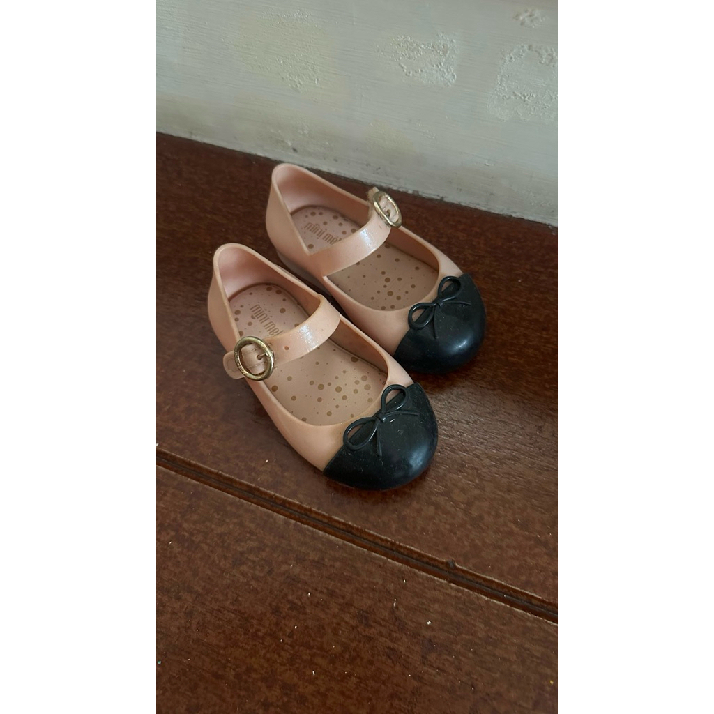 PRELOVED Mini Melissa