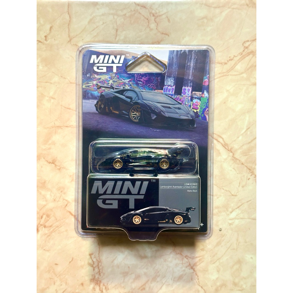 MINI GT LBWK LAMBORGINI AVENTADOR LIMITED EDITION MATTE BLACK (blister)