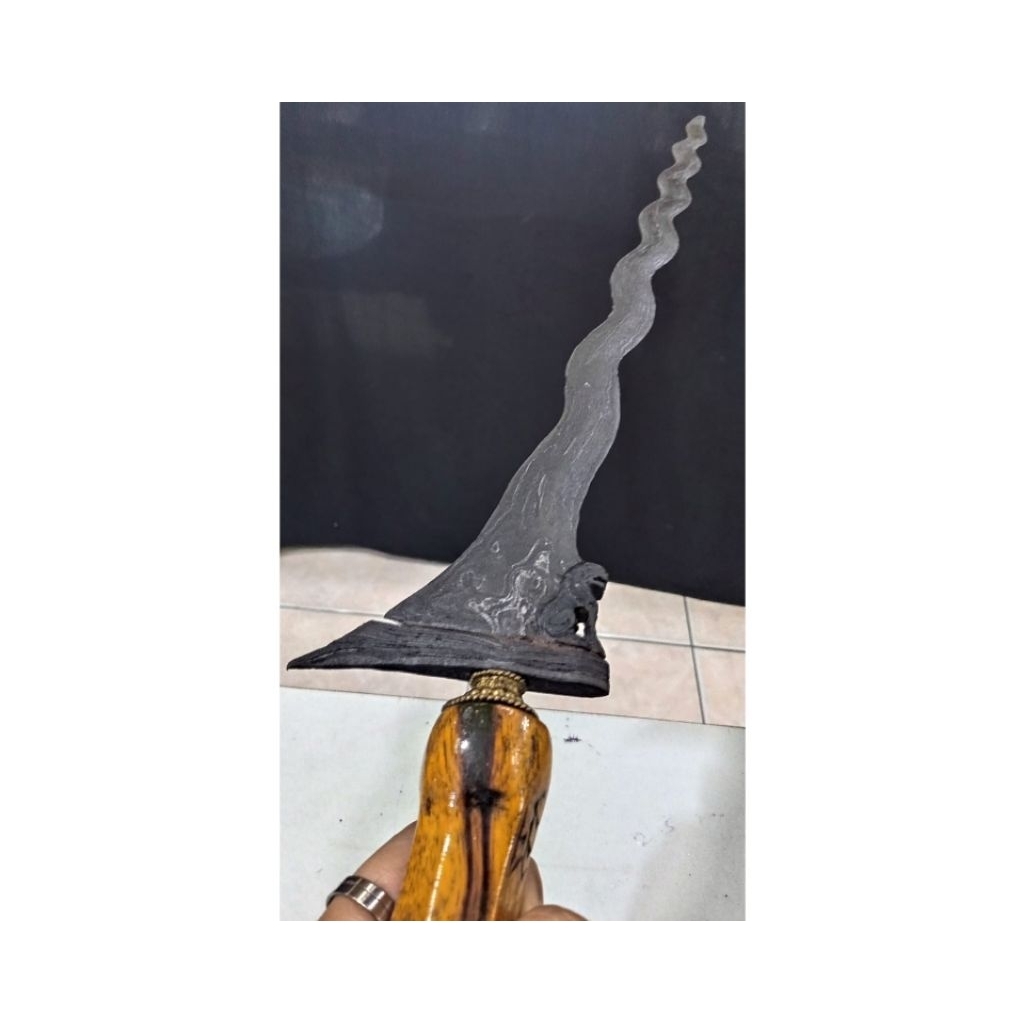 Keris Sepuh dhapur Singo barong Luk 13 Pamor Nunggak Semi Wengkon - Keris Sepuh Majapahit I Keris Se