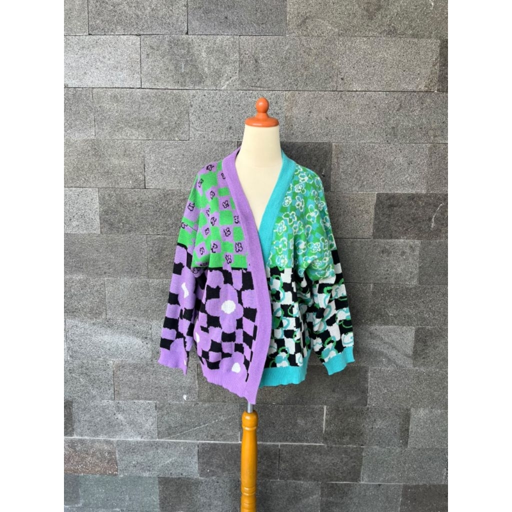 IKYK x HGL cardigan