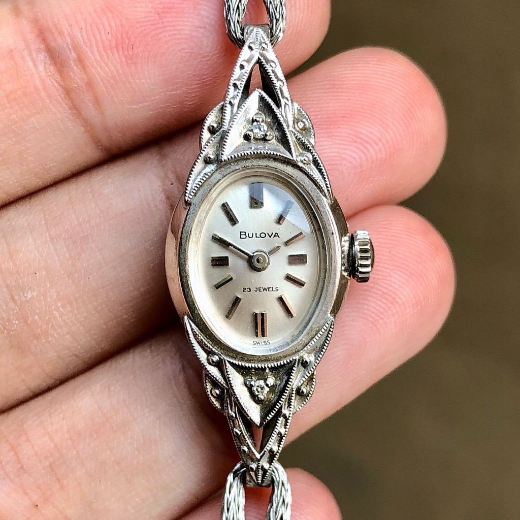 Vintage Bulova Ladies M7 Artdeco
