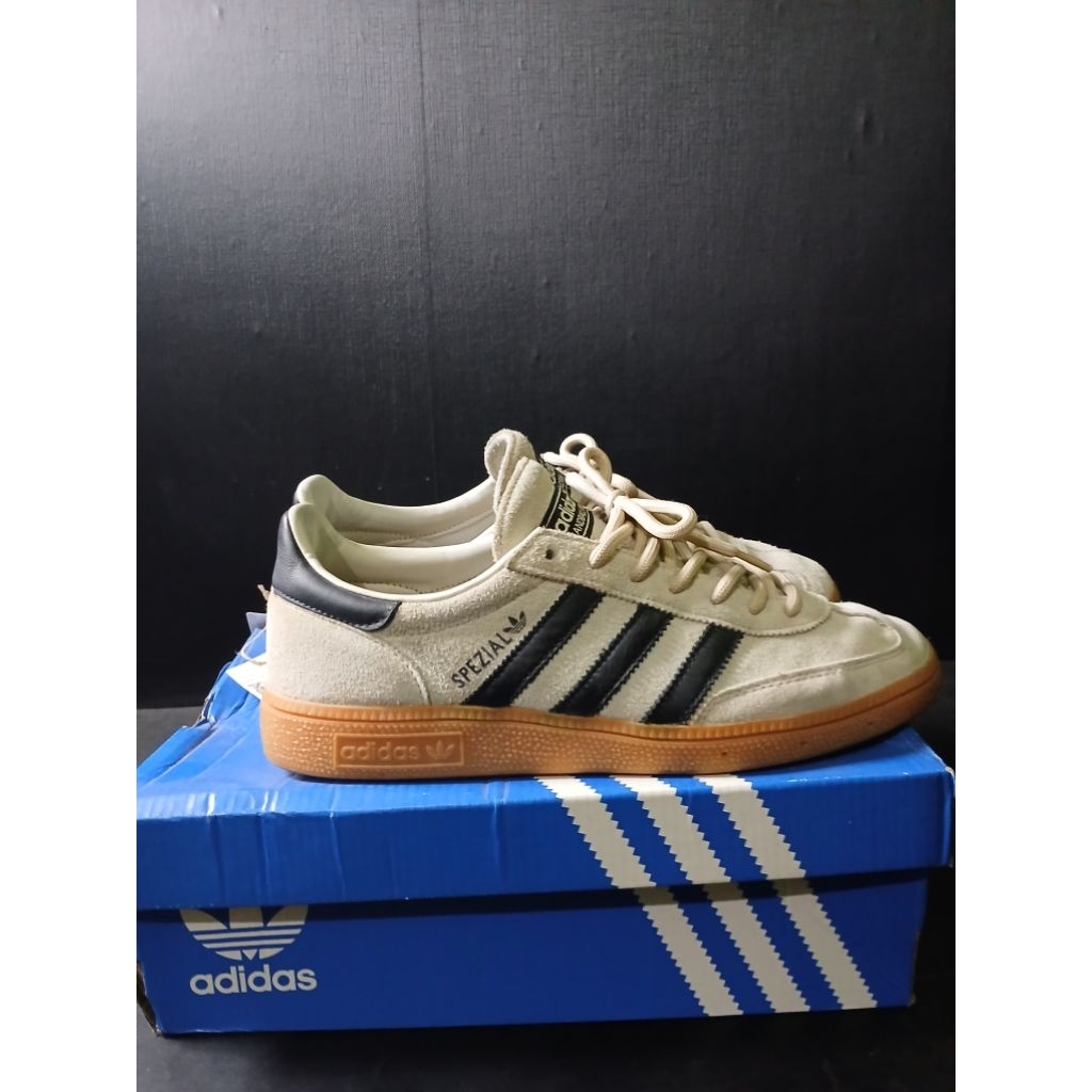 Adidas spezial original