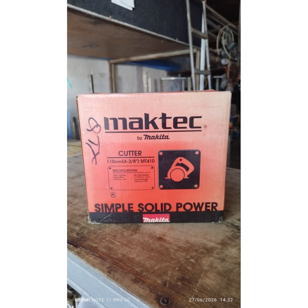 Maktec Cutter MT410