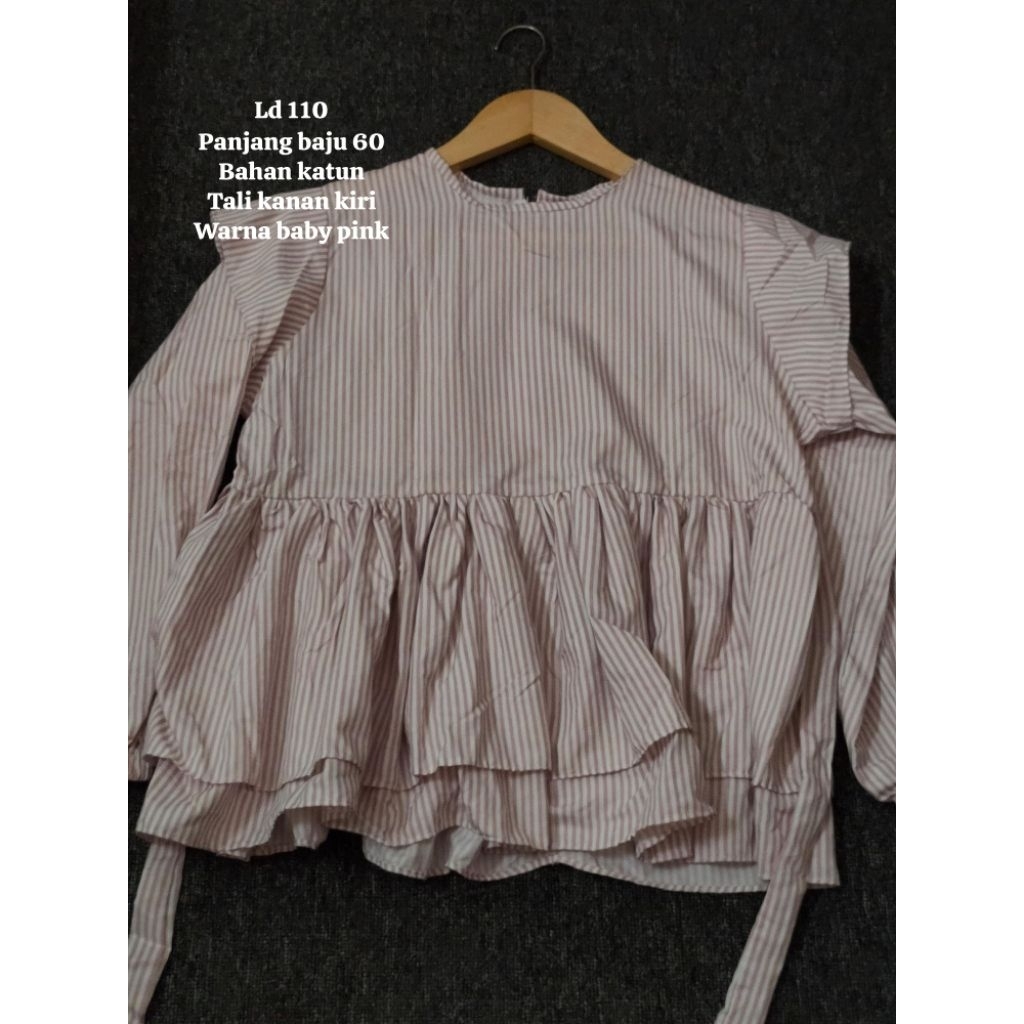 Blouse Cantik Rempel Motif Salur