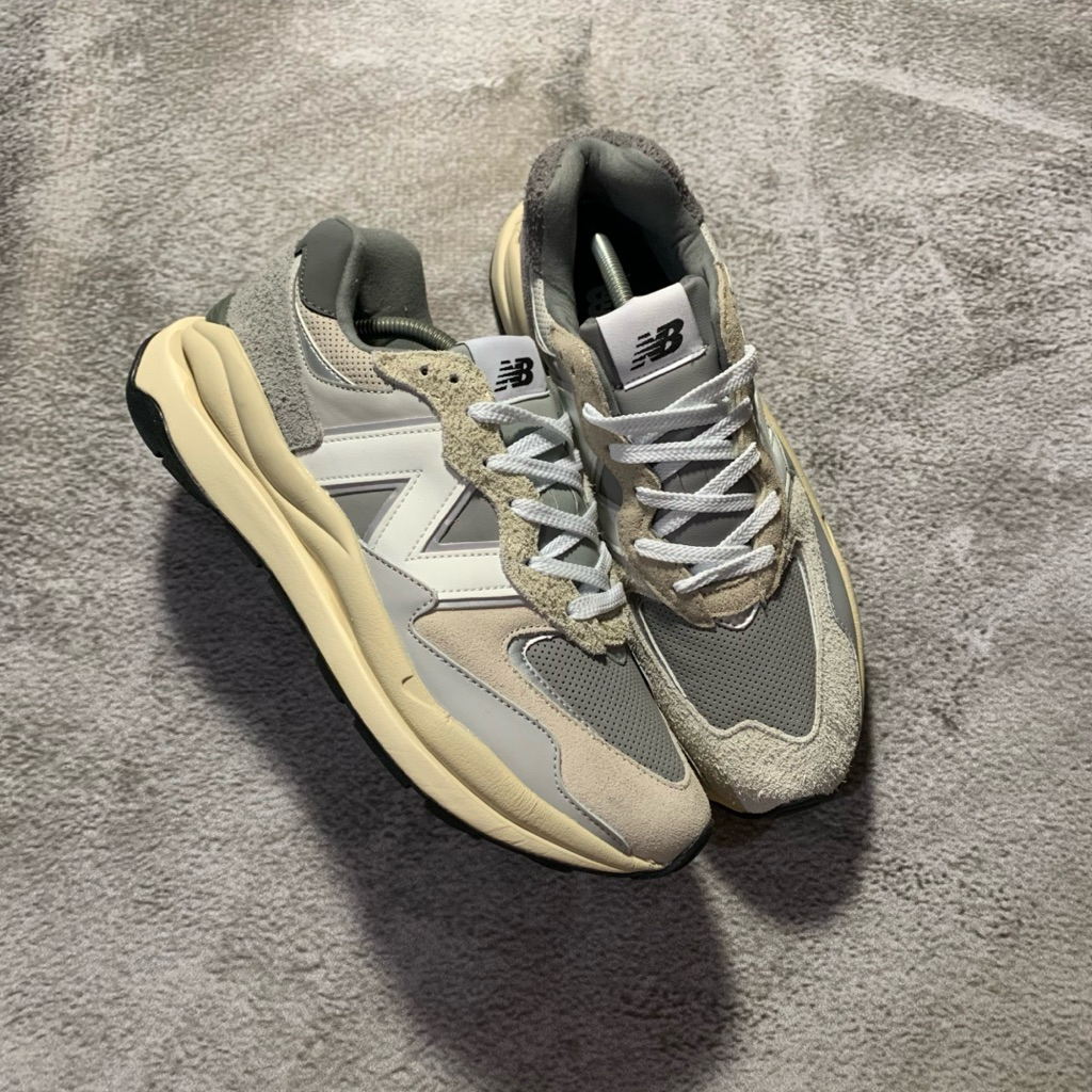 New Balance 57/40 Grey