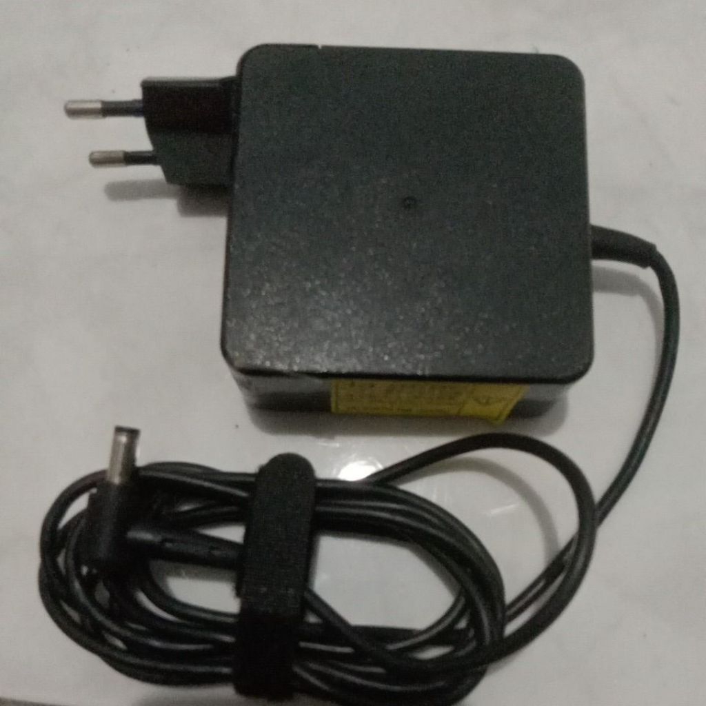 Adaptor Asus 19V 1.75A 4.0x1.35mm - Original, Seken