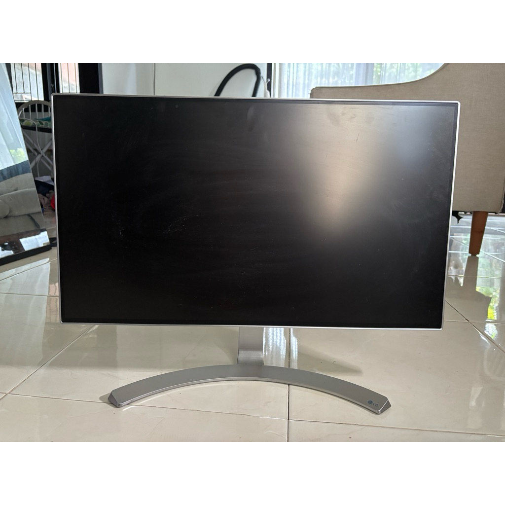 Monitor LED LG 24inc