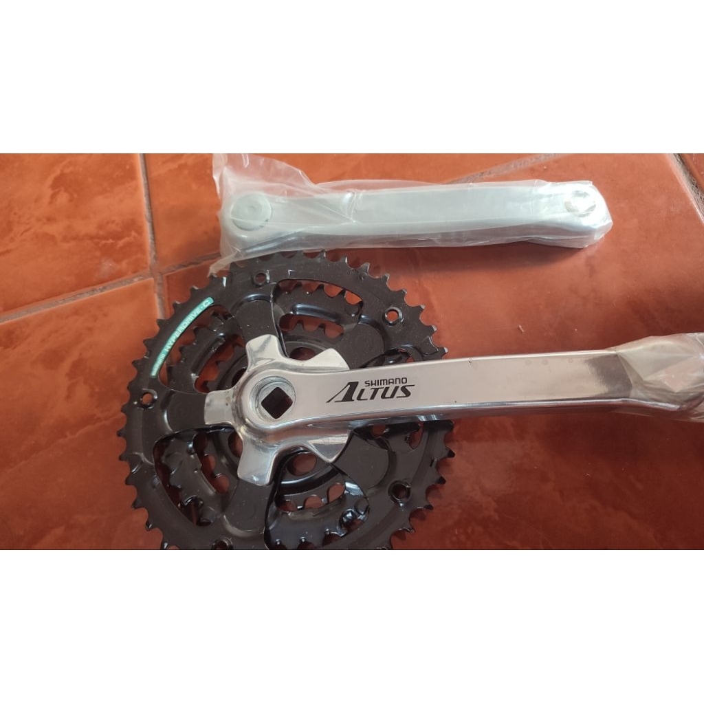 front crank shimano altus 3speed