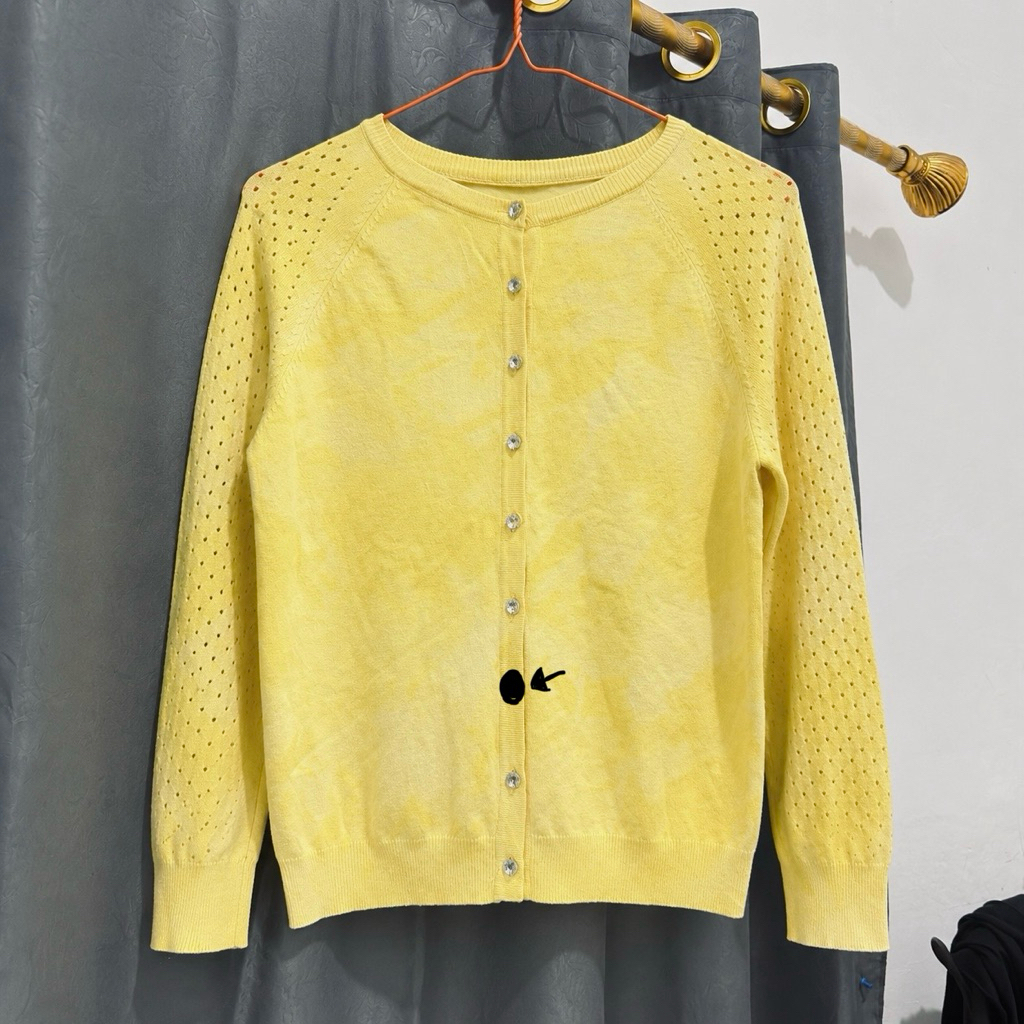 Preloved Cardigan Soft Yellow