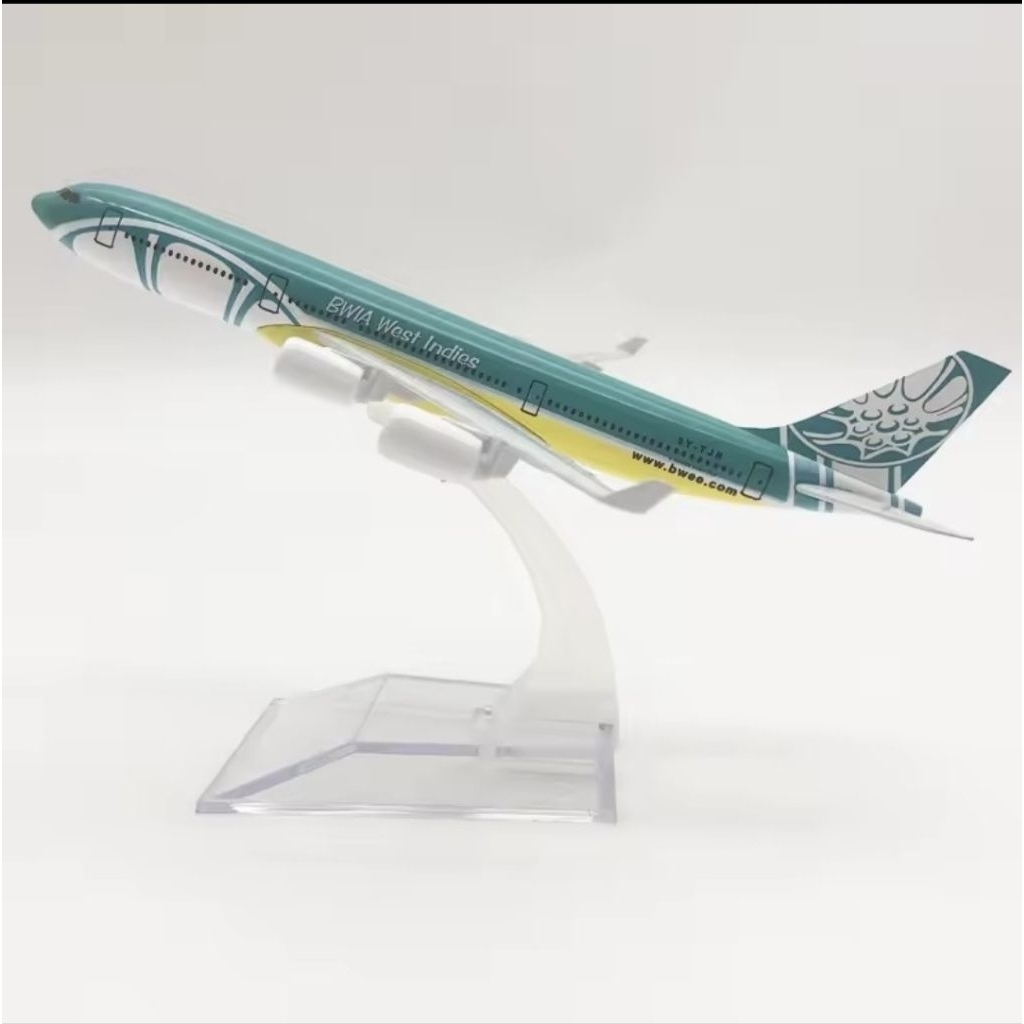 16CM BWIA WEST INDIES A340 / 340 TRINIDAD TOBAGO MINIATUR PESAWAT DIECAST BESI METAL PAJANGAN DISPLA