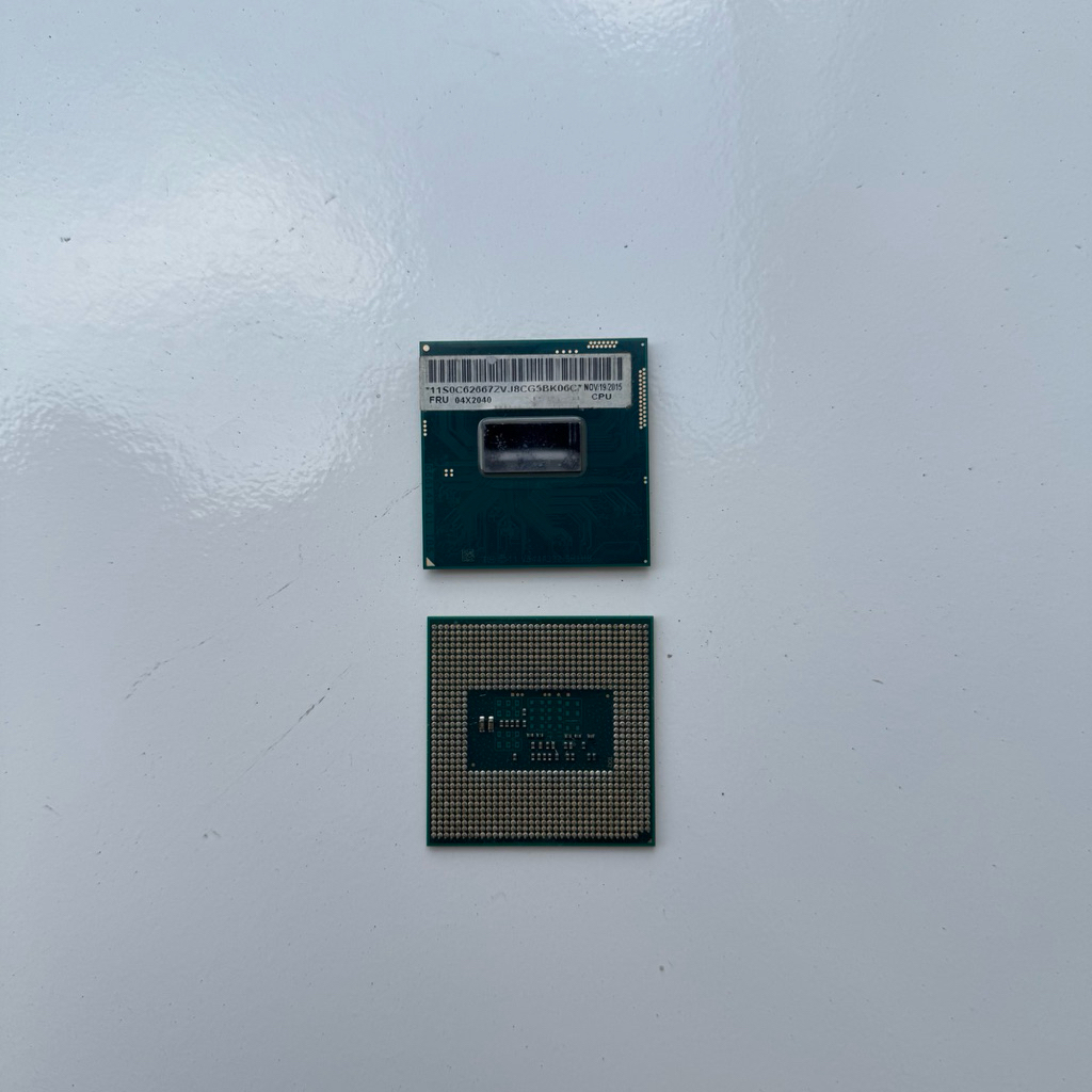 Processor Intel Core i5-4300M SR1H9 Socket G3 FCPGA946 2.6GHz Turbo 3.3GHz Original Bekas Normal
