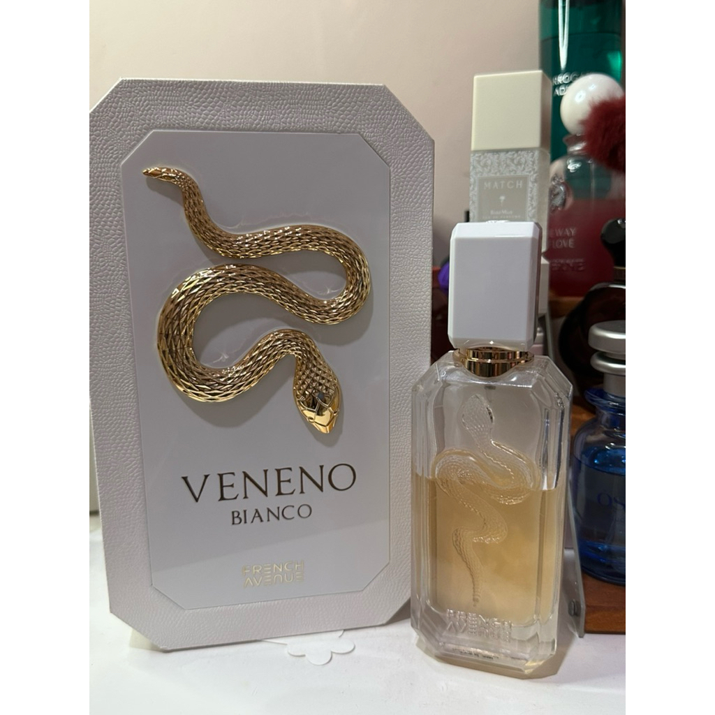 PRELOVED - FRENCH AVENUE VENENO BIANCO