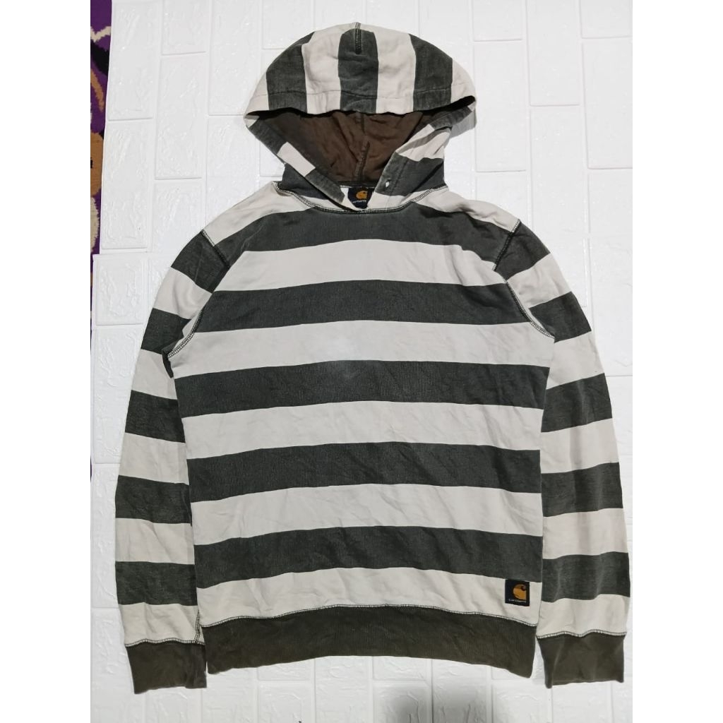 hoodie carhat size L
