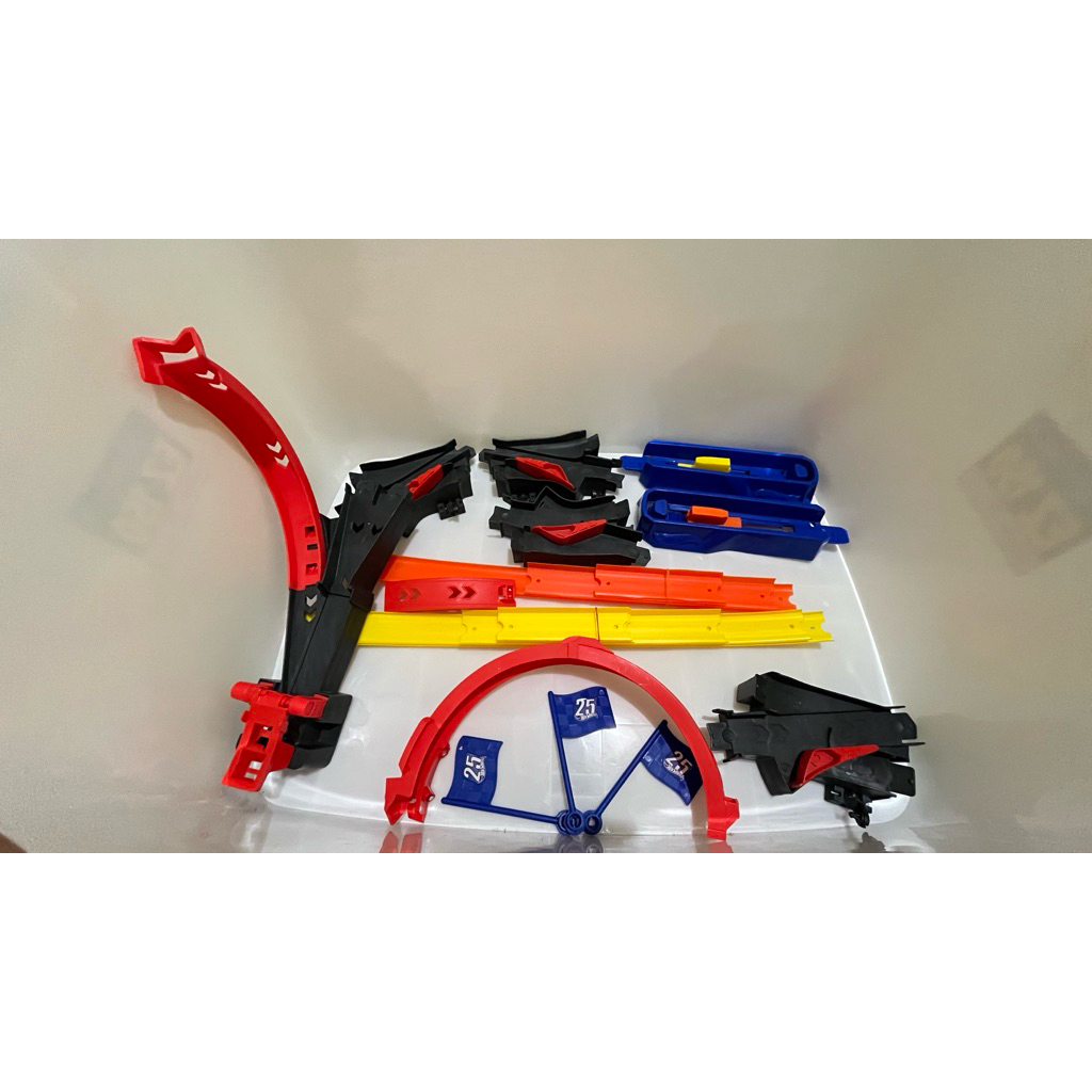Preloved Track Mainan HotWheels 2 jalur