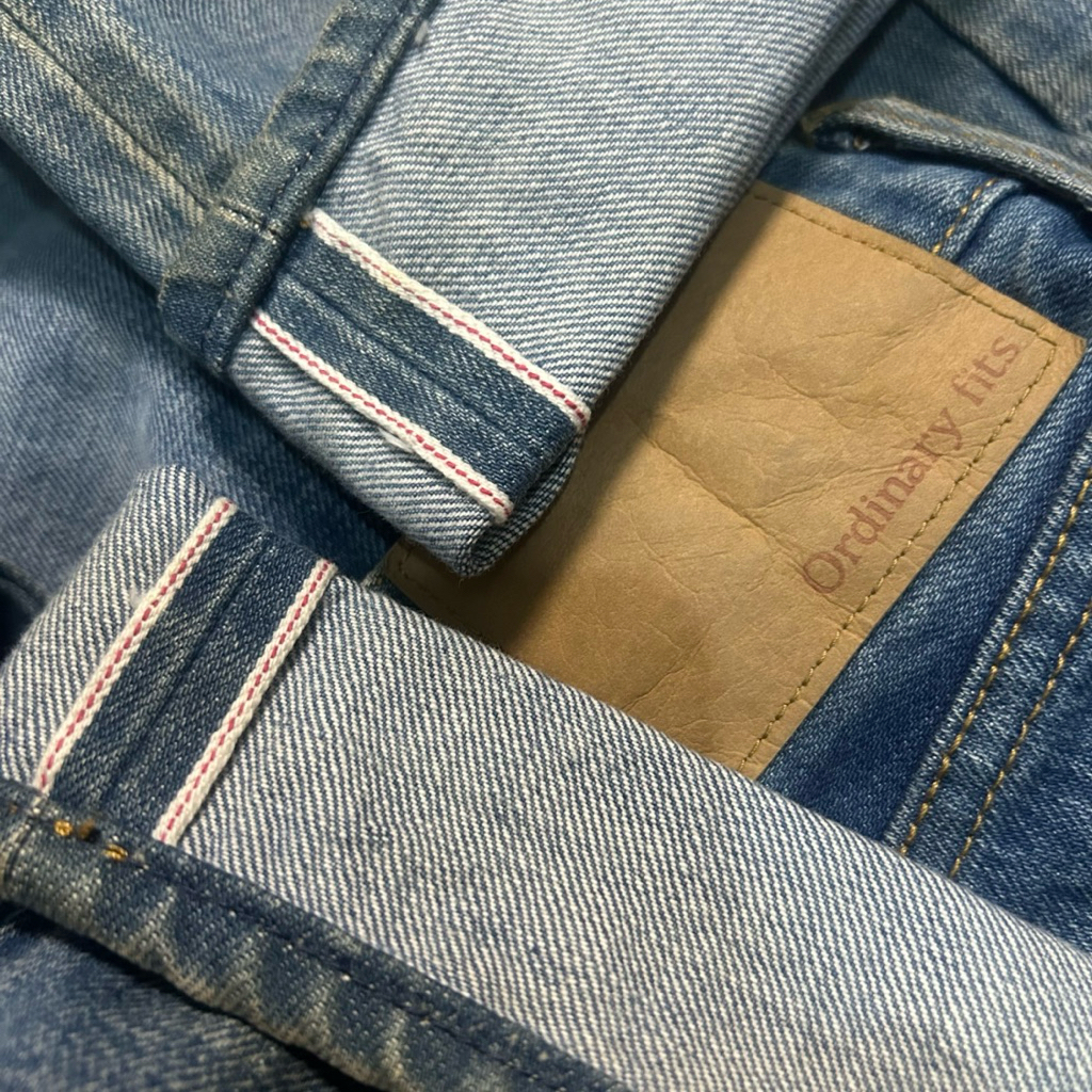 Celana Jeans Second “Ordinary Fits Japanese Selvedge Buttonfly Distressed Ankle Straight Blue Jeans”