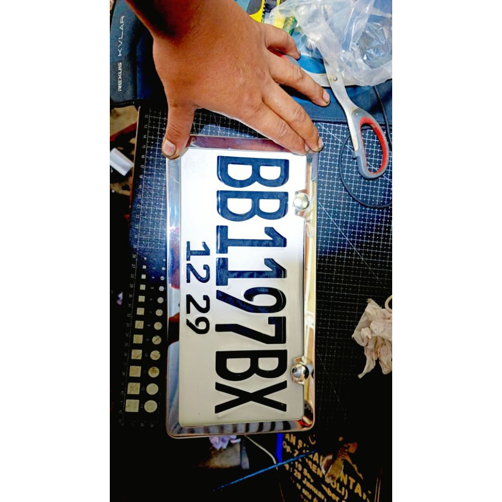 plat nomor mobil variasi, plat timbul, plat bk mobil.l